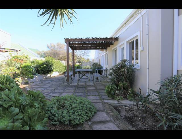 225M² OFFICE SOLD IN SUNNYDALE